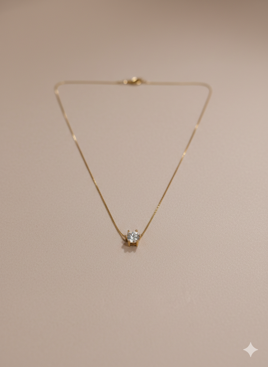 Luxeira Solitaire Diamond Gold Pendant Necklace